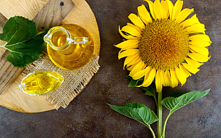 Olej w promocji: 3 sieci handlowe, w których znajdziesz go w najlepszej cenie Olej w promocji: 3 sieci handlowe, w których znajdziesz go w najlepszej cenie